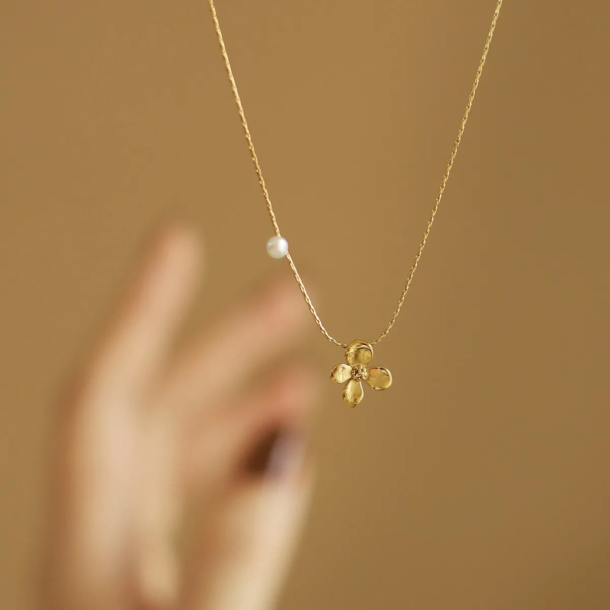 Matea Bloom Collection - Daisy Necklace